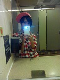 帥哥去麥當勞拍的